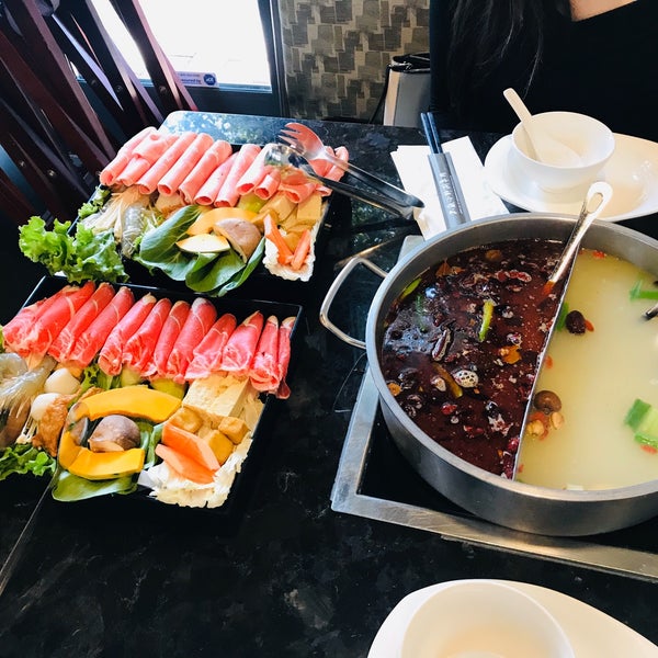 Photo taken at Happy Lamb Hot Pot, Dublin 快乐小羊 by Eric R. on 12/31/2019