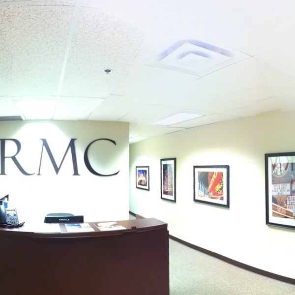รูปภาพถ่ายที่ RMC โดย RMC เมื่อ 8/11/2013