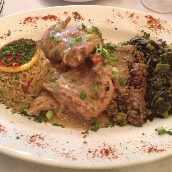 Das Foto wurde bei Olivier&#39;s Creole Restaurant in the French Quarter von Michael am 6/1/2013 aufgenommen