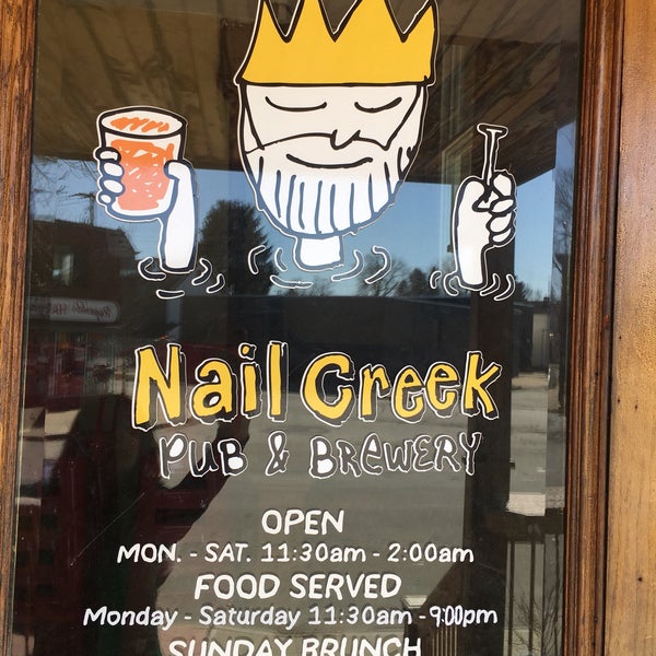Foto tirada no(a) Nail Creek Pub &amp; Brewery por Susan 🌿 E. em 4/21/2018