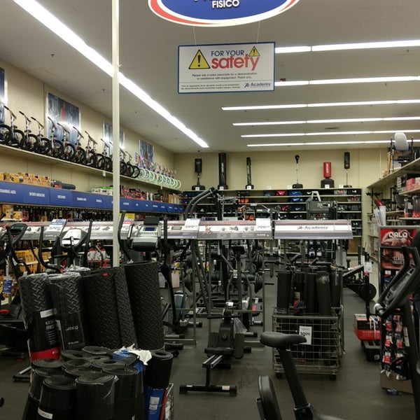 Academy Sports + Outdoors Venta al por menor de artículos deportivos