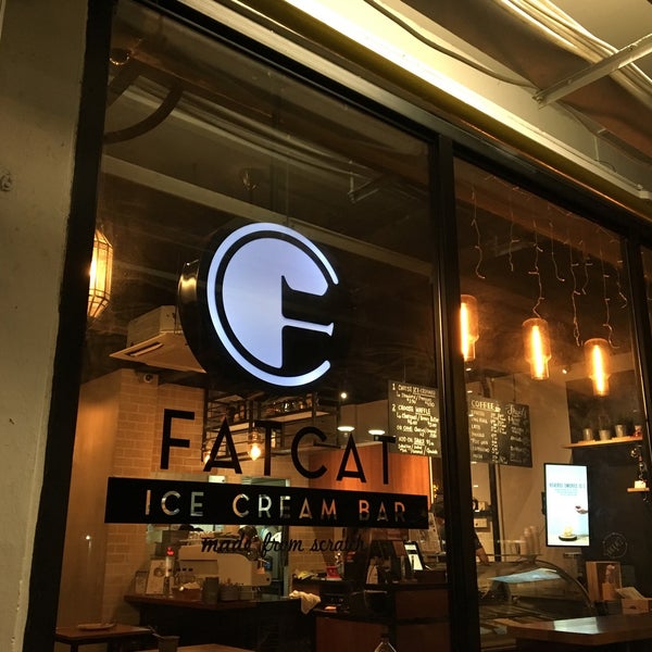 Photo taken at FATCAT Ice Cream Bar by Joshua L. on 10/15/2018