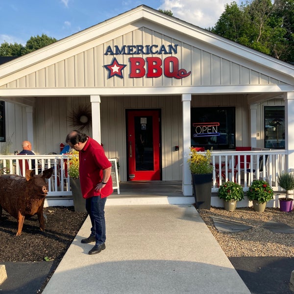 Very authentic! Pulled pork amazing, ribs also amazing, we had southern greens, coleslaw, mashed potatoes, coleslaw sides and of course cornbread! Can’t wait to go back again.