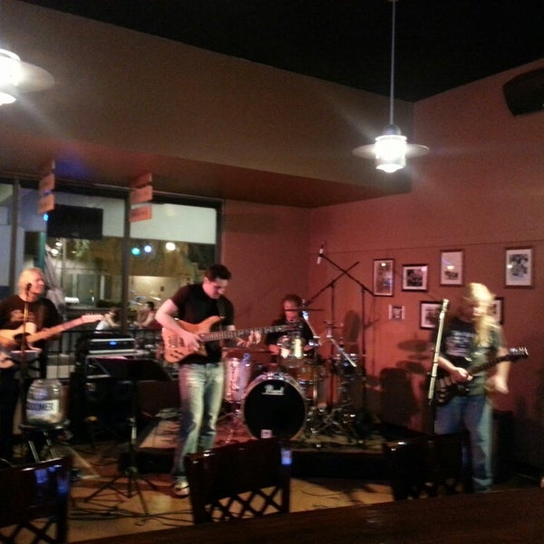 Photo taken at Desert Eagle Brewing Company by Frau J. on 6/8/2013