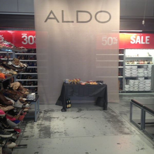 Aldo shop tanger outlet
