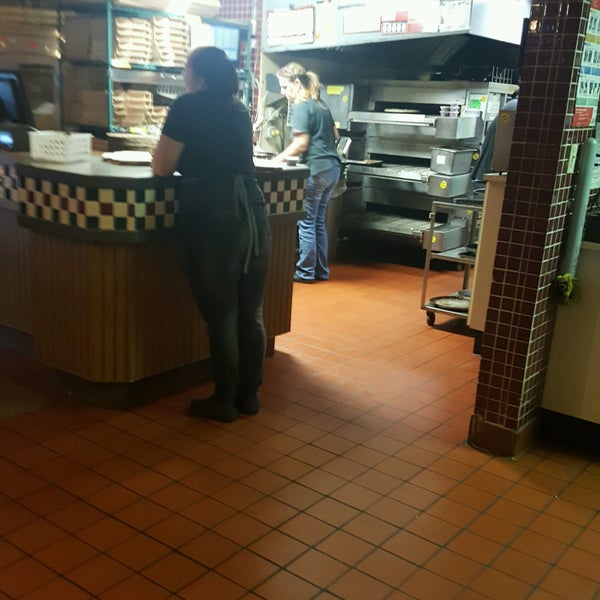 Pizza Hut Pizzeria in Egg Harbor Township