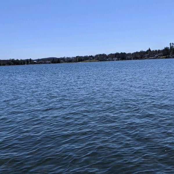 Newton Lake 3 tips from 91 visitors