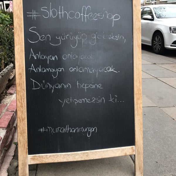 Foto diambil di Sloth Coffee Shop oleh Nur Ş. pada 12/7/2018