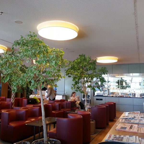 Photo taken at Dnata Skyview Lounge by Cecília A. on 4/11/2014