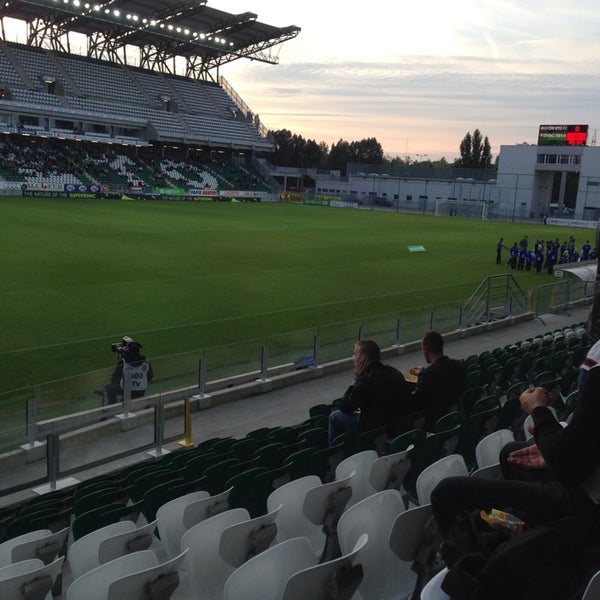 9/22/2013にÁgoston Z.がETO Stadionで撮った写真