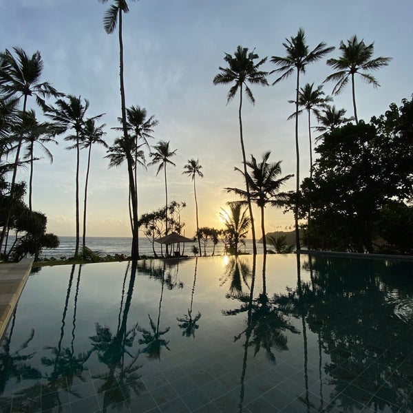 Велигама Secret Jungle Beach