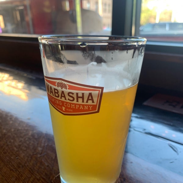 รูปภาพถ่ายที่ Wabasha Brewing Company โดย Ryan C. เมื่อ 6/4/2021