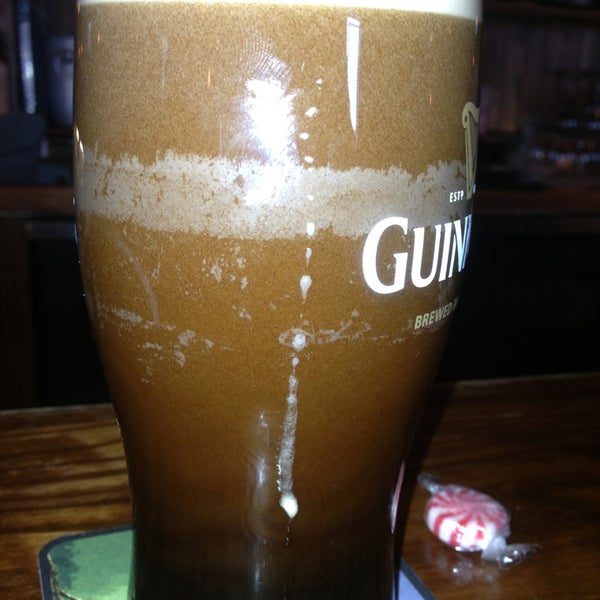 Foto tomada en Keegan&#39;s Irish Pub  por Ryan C. el 4/4/2013