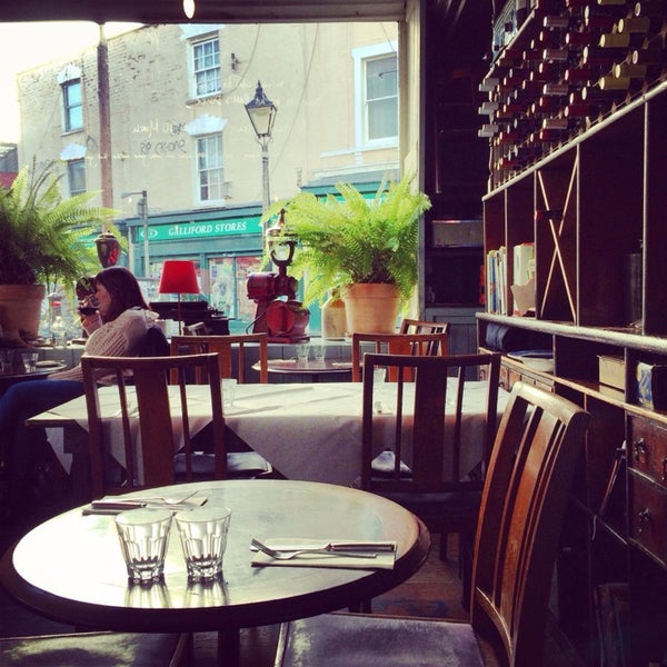 Bell's Diner Mediterranean Restaurant in Montpelier