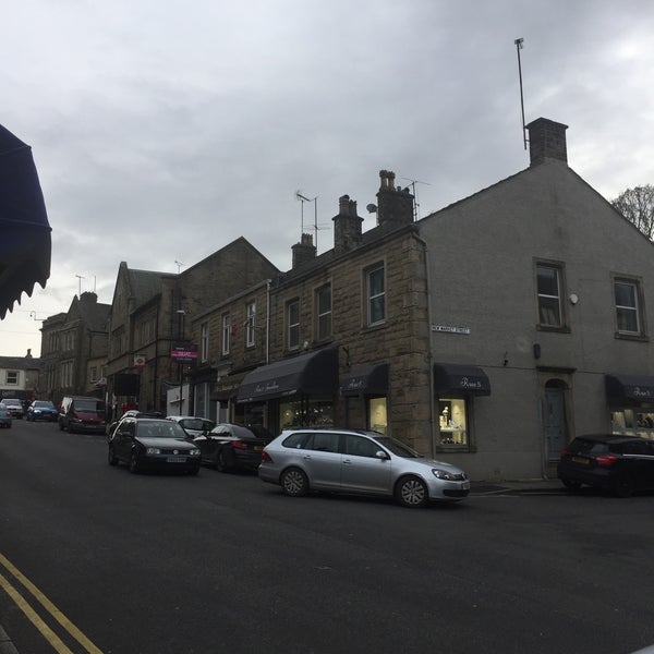 Clitheroe 6 tips from 413 visitors