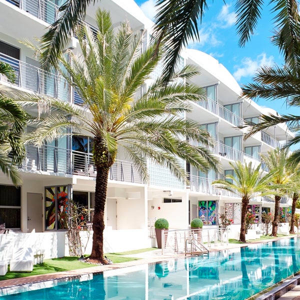 Foto tirada no(a) National Hotel Miami Beach por National Hotel Miami Beach em 8/22/2014