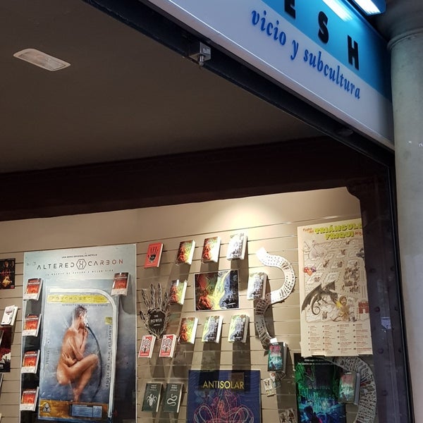 6/13/2018 tarihinde Axel B.ziyaretçi tarafından Librería Gigamesh'de çekilen fotoğraf