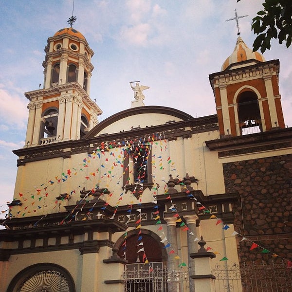 Photos at Iglesia De San Miguel Arcangel - Comala, Colima Photos at Iglesia De San Miguel Arcangel - Comala, Colima
