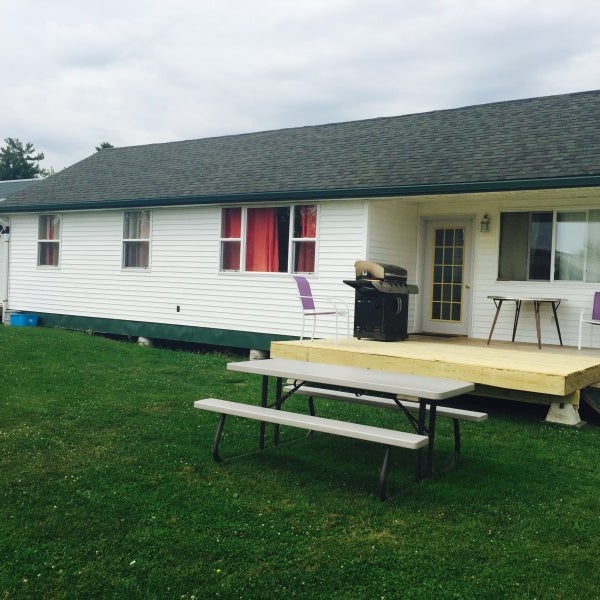 Seaway Slips Waterfront Cottages Clayton, NY