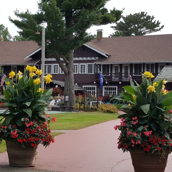 Photo taken at Grand View Lodge Golf Resort &amp; Spa by Seth N. on 9/9/2018