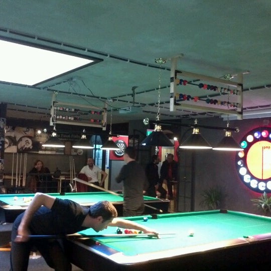 รูปภาพถ่ายที่ Pool Masters Pub โดย Goksel K. เมื่อ 11/29/2012