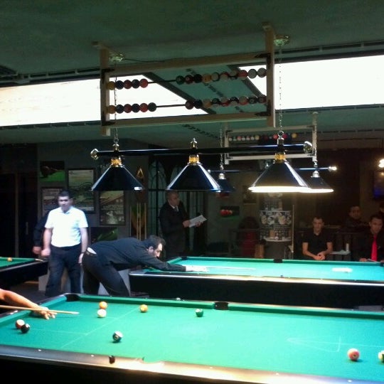 11/29/2012にGoksel K.がPool Masters Pubで撮った写真