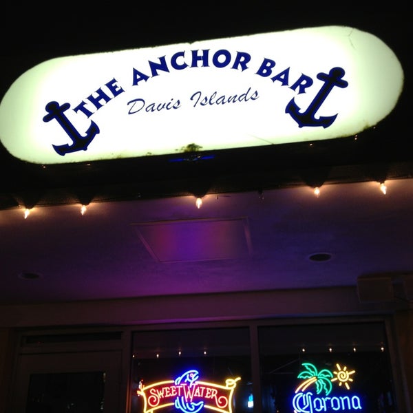 Photo prise au The Anchor Bar par Jan B. le8/26/2013