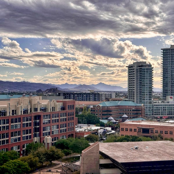 Foto scattata a Residence Inn by Marriott Tempe Downtown/University da Aaron il 3/24/2024