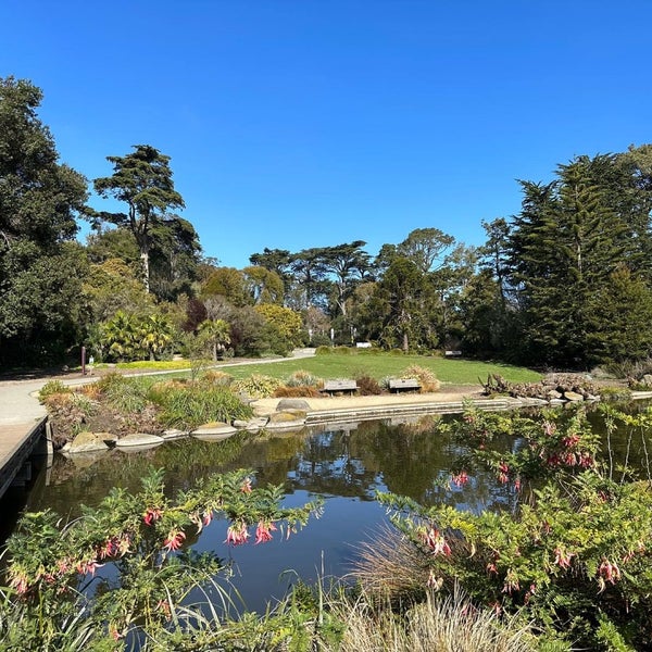 Foto scattata a San Francisco Botanical Garden da Aaron il 2/14/2023