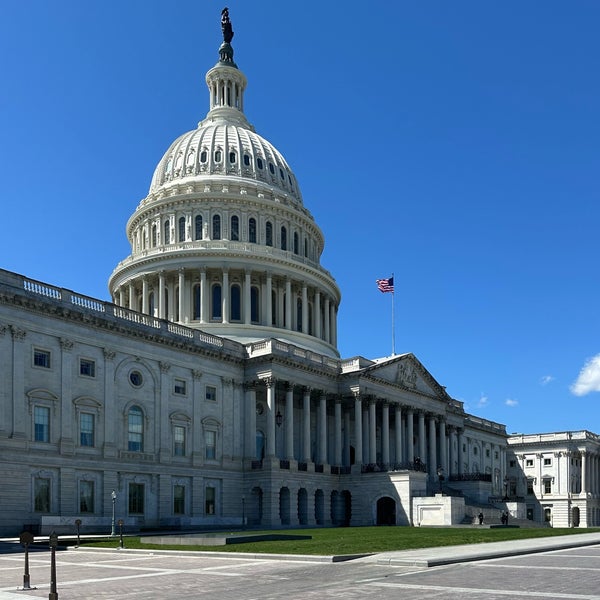 Foto tirada no(a) United States Capitol por Aaron em 4/14/2024