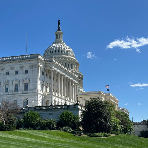 Foto tirada no(a) United States Capitol por Aaron em 4/14/2024