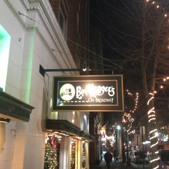 Photo taken at Bootleggers On Broadway by Roy B. on 12/16/2012