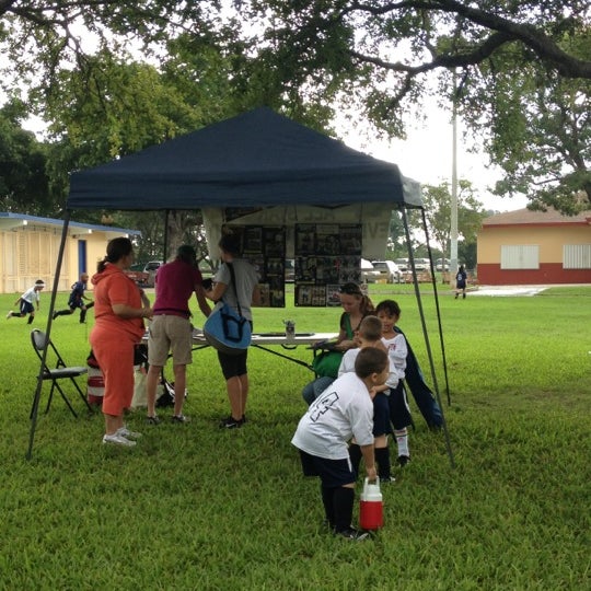 Cutler Ridge Park - 10100 SW 200th St