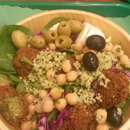 Photo taken at Maoz Vegetarian by Denise L. on 2/9/2014