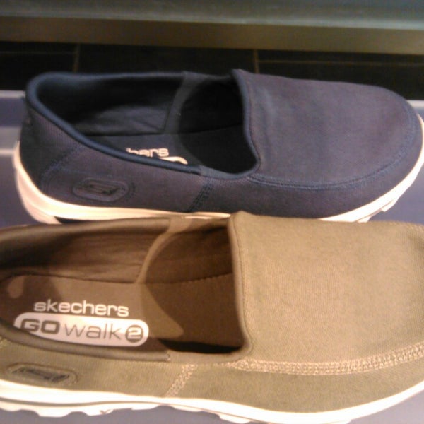 skechers perimeter mall