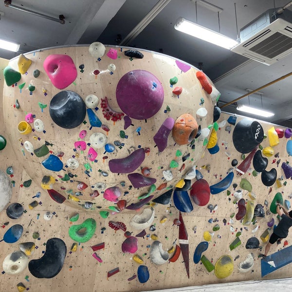 Photos A ロッキーボルダリングクラブ品川 Salle D Escalade A 港区 Photos A ロッキーボルダリングクラブ品川 Salle D Escalade A 港区
