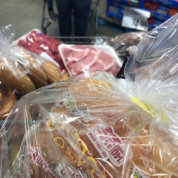 BJ's Wholesale Club 1050 Palisades Center Dr