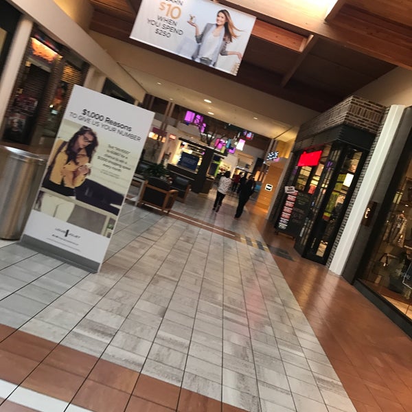 Photo taken at Louis Joliet Mall by Dario D. on 10/24/2016