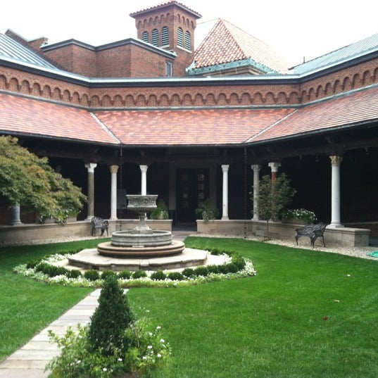 The Dayton Art Institute Art Museum