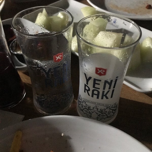 รูปภาพถ่ายที่ Özcan Restaurantlar โดย Barış K. เมื่อ 9/11/2018