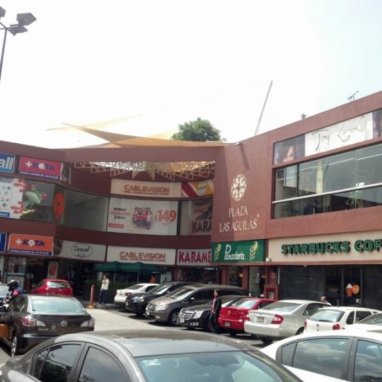 Plaza Las Águilas - Shopping Mall in México