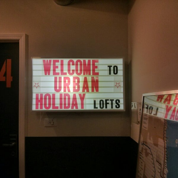 Das Foto wurde bei Urban Holiday Lofts von Julio A. am 9/17/2014 aufgenommen