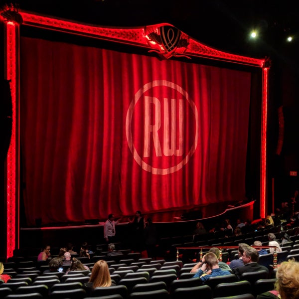 3/16/2019 tarihinde Sarah A.ziyaretçi tarafından Encore Theater'de çekilen fotoğraf