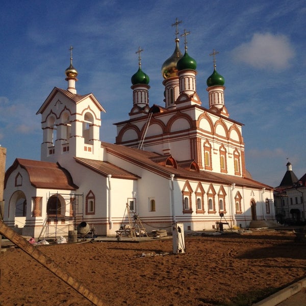 Звенигород, Ратехинское шоссе, дом8 монастырь
