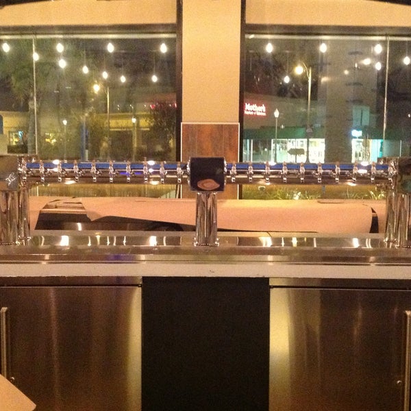 Costa Mesa 55 Tavern+Bowl Bowling Alley