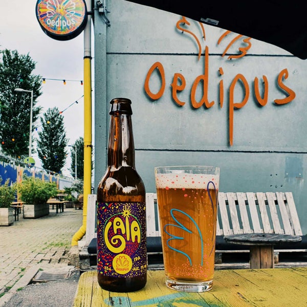 Photo taken at Oedipus Taproom by Daniel Z. on 5/29/2022