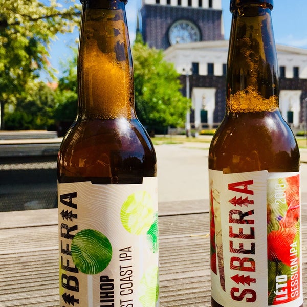 8/10/2018 tarihinde Kukuřiceziyaretçi tarafından BeerGeek Pivotéka'de çekilen fotoğraf