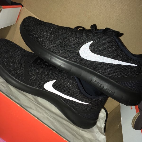 Nike 27 shop flyknit foot locker