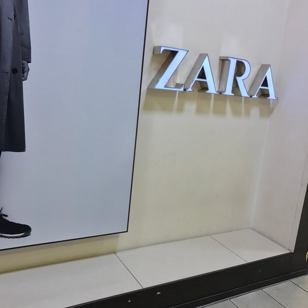 Fotos Em Zara みなとみらい21 359 Clientes