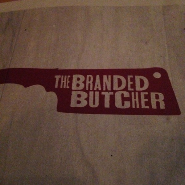 รูปภาพถ่ายที่ The Branded Butcher โดย Joe S. เมื่อ 10/26/2013